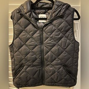 Zara black puffer vest